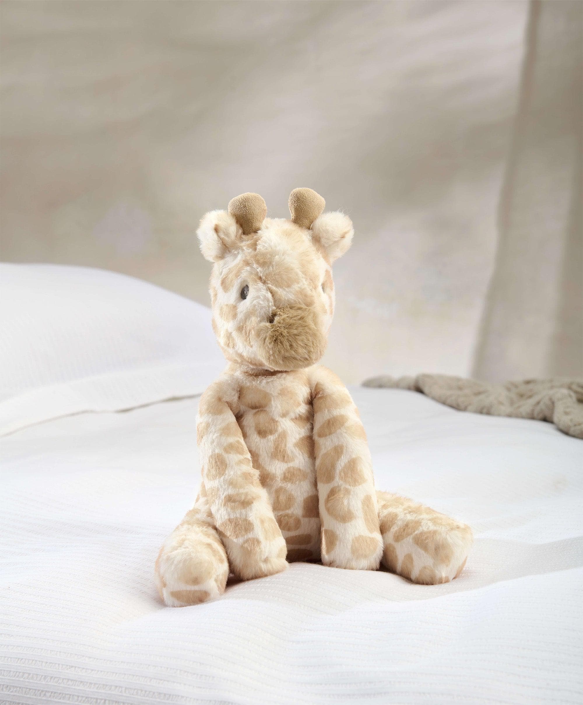 Welcome to World Soft Toy Geoffrey Giraffe