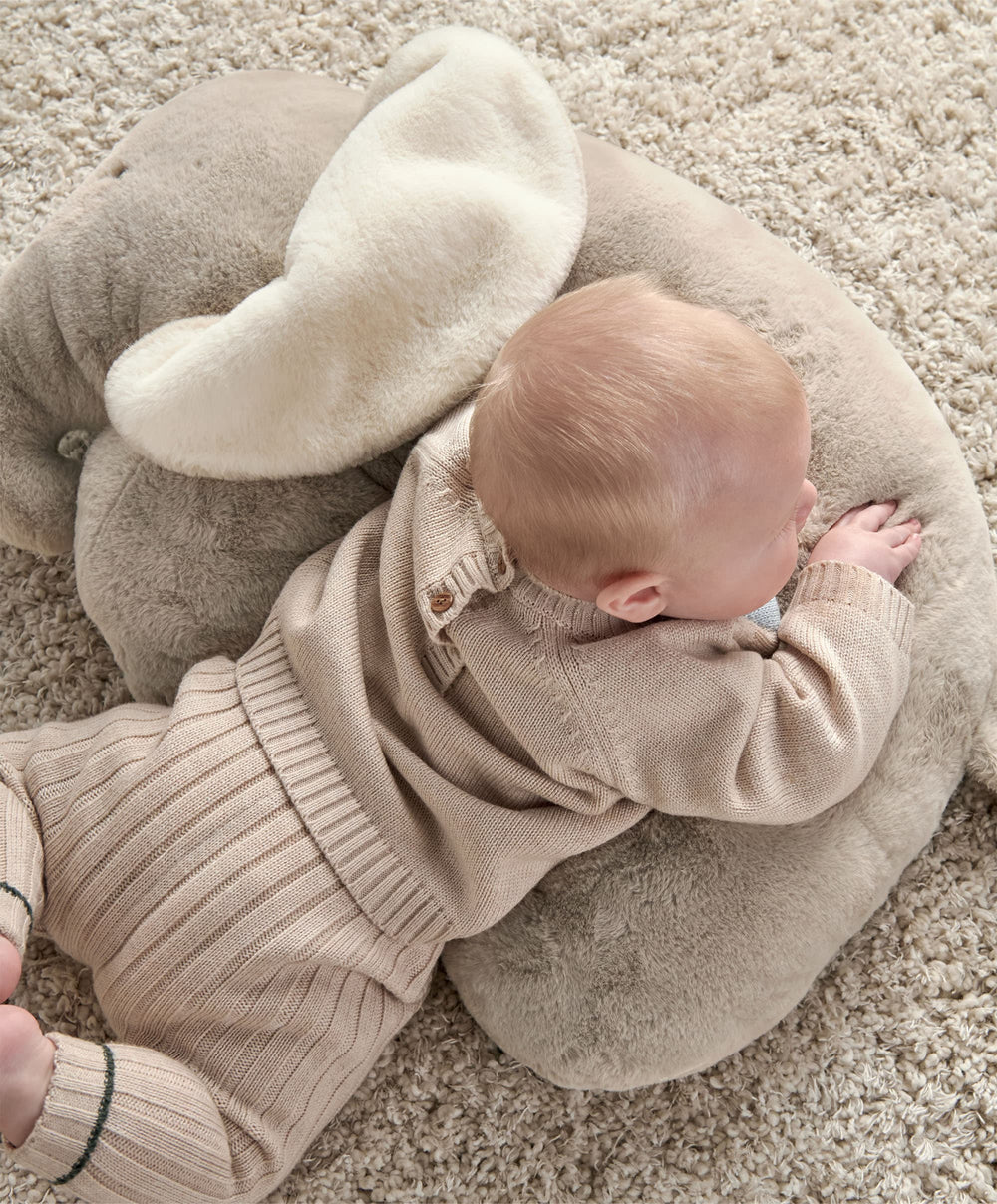 Mamas &amp; Papas Tummy Time Tummy Time Snugglerug - Elephant