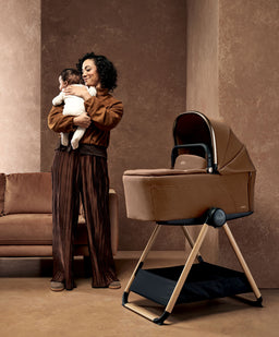 Vardo Complete Pushchair Bundle with Maxi-Cosi Pebble Slide Pro Car Seat & Base (9 Pieces) - Nutmeg