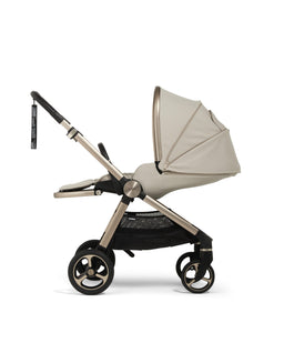 Vardo Complete Pushchair Bundle with Maxi-Cosi Pebble Slide Pro Car Seat & Base (9 Pieces) - Shell