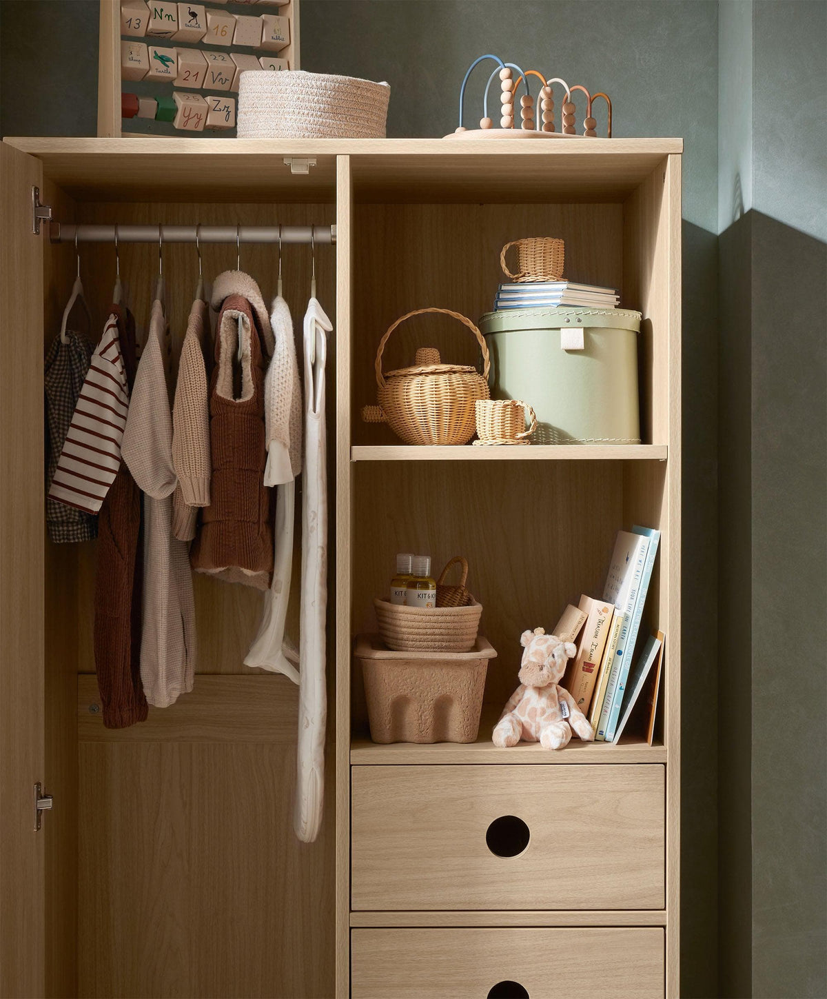 Oska Wardrobe - Oak – Mamas & Papas UK