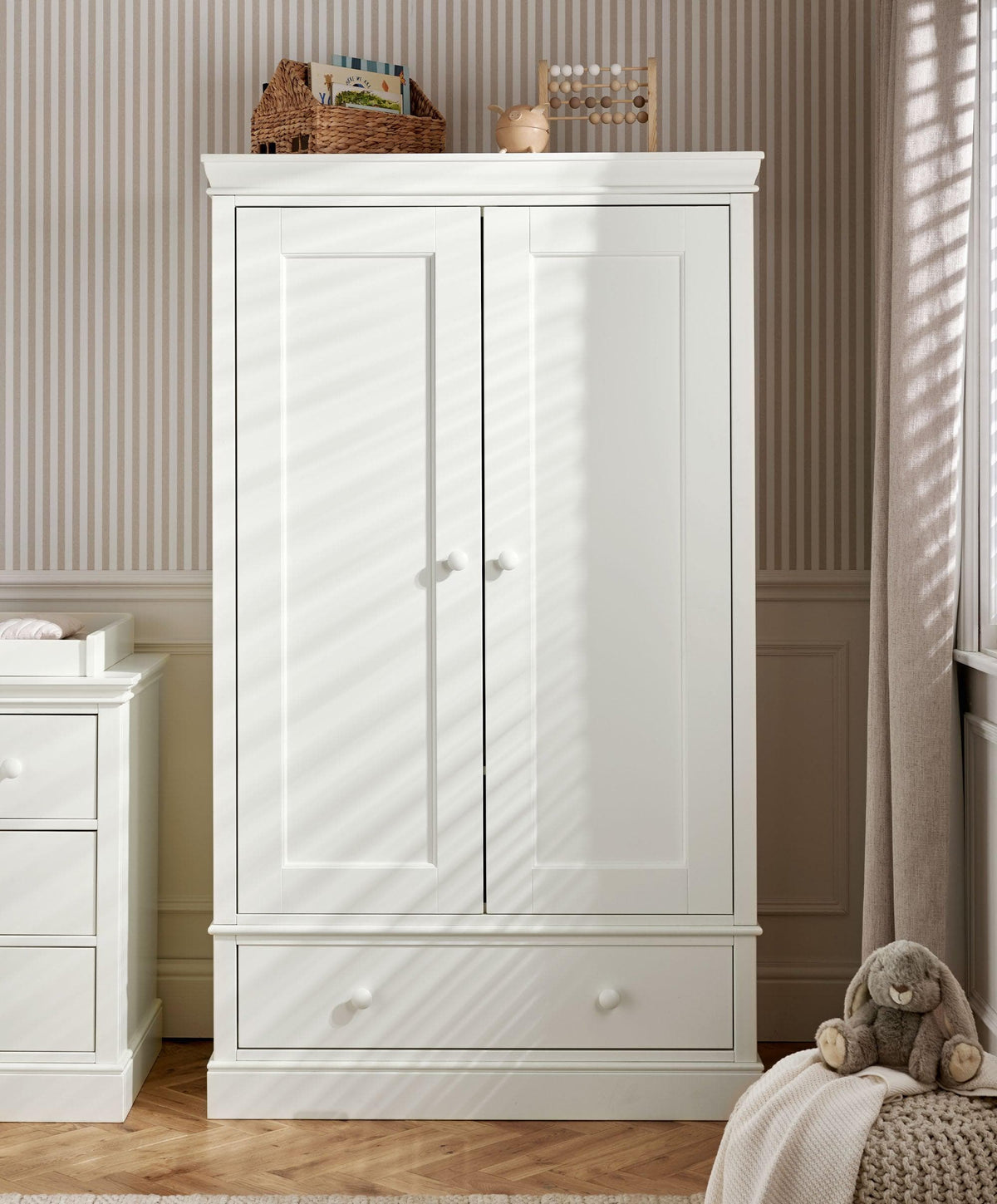 Mamas & Papas Wardrobes Oxford Nursery Wardrobe with Storage Drawer - White
