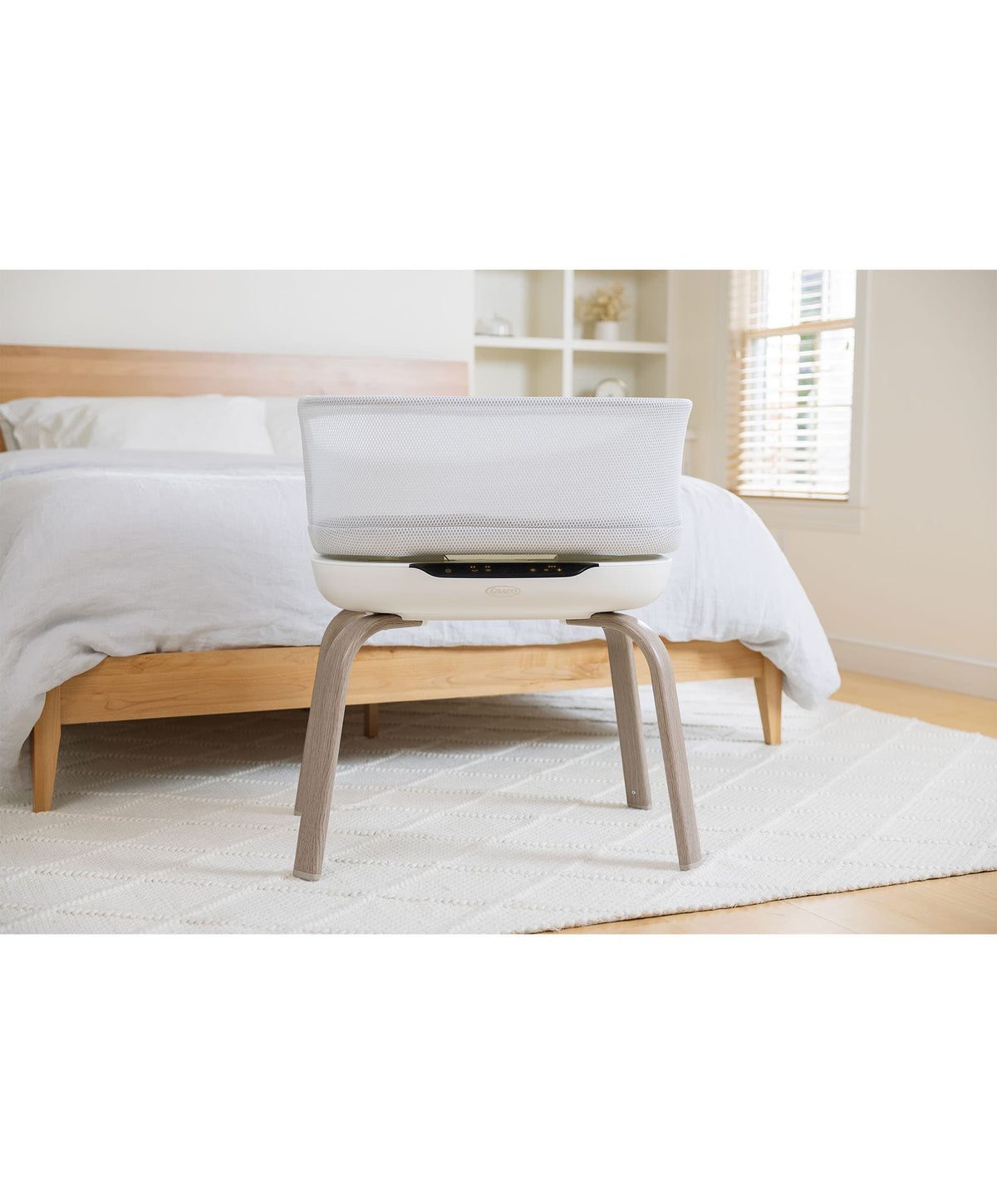 Maxi Cosi Bedside Sleeping Graco Eluma™ Nest Bedside Crib - Luna