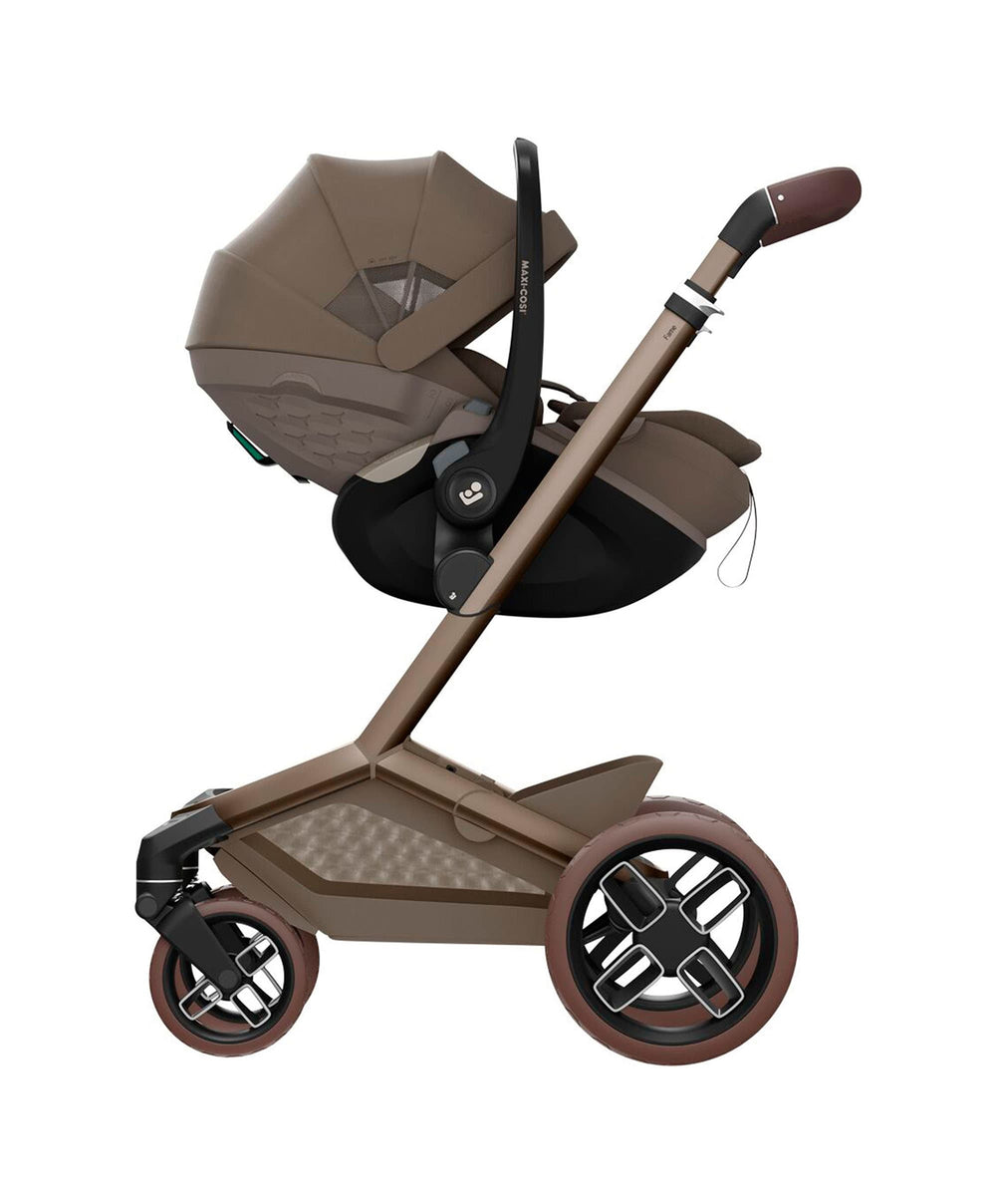 Maxi Cosi Pushchairs Maxi-Cosi Fame Ultimate Pushchair Bundle with Maxi-Cosi Coral Slide Pro Car Seat &amp; Maxi-Cosi Pearl XL Slide Pro Car Seat (10 Pieces) - Saphire Sand
