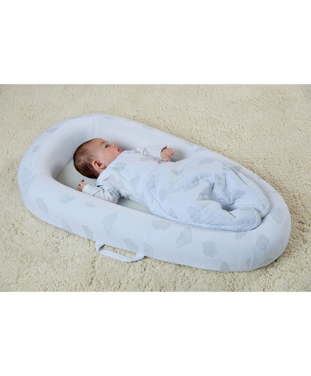 Purflo Baby Nests Purflo Sleep Tight Baby Bed - Cotton Clouds