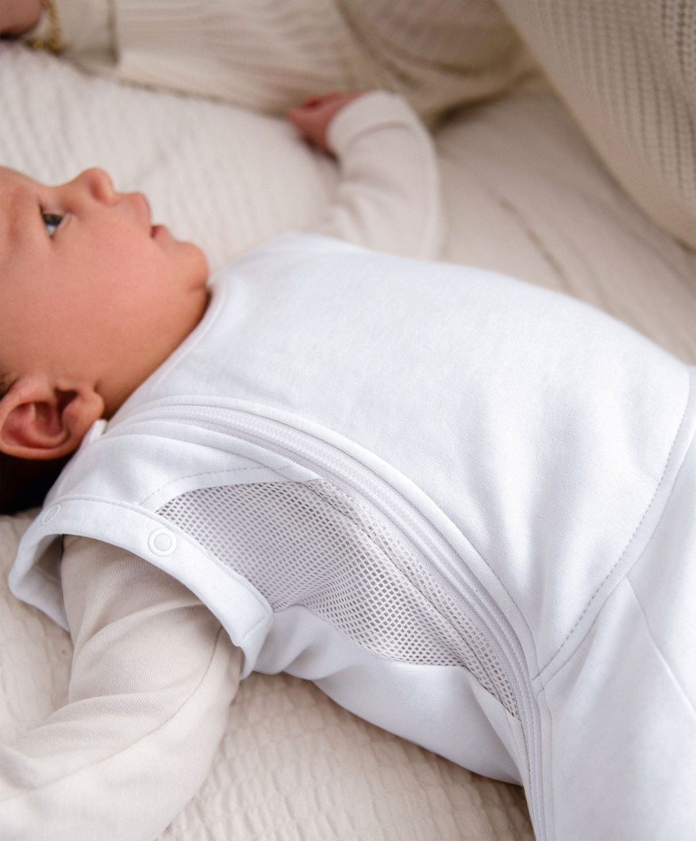 Purflo Dreampod Sleep Bags &amp; Swaddling Purflo Swaddle to Sleepbag 0-4 Months (2.5 Tog) - White