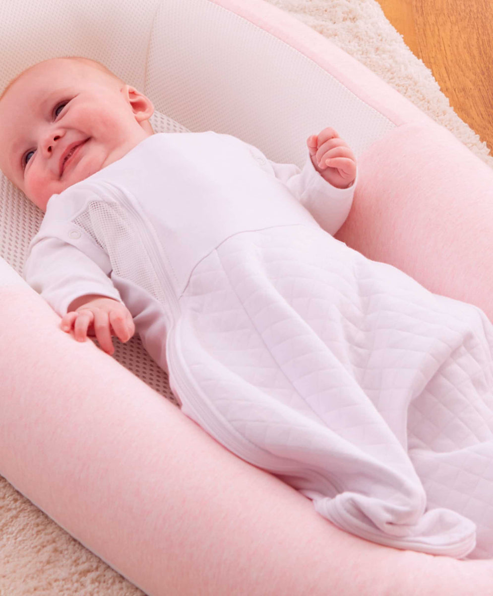 Purflo Swaddle to Sleepbag 2.5 Tog (04m) White Mamas & Papas UK