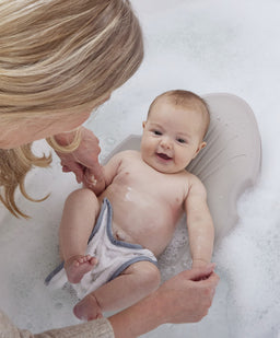 Shnuggle Baths Shnuggle Newborn Baby Bath Essentials Bundle (4 Pieces) - Taupe