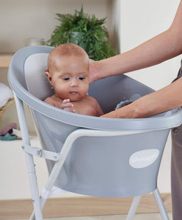 Shnuggle Shnuggle Baby Bath with Plug - Pebble Grey
