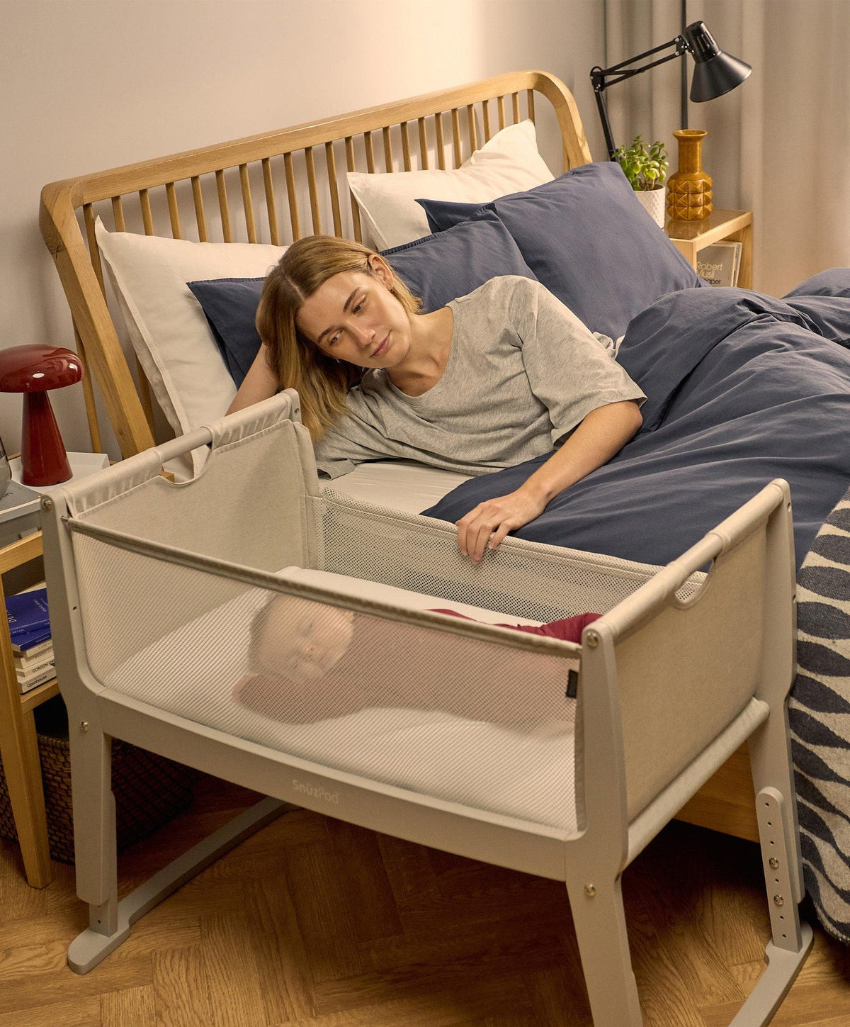 Snus Pod SnuzPod Studio Bedside Crib - Oslo – Mamas & Papas UK