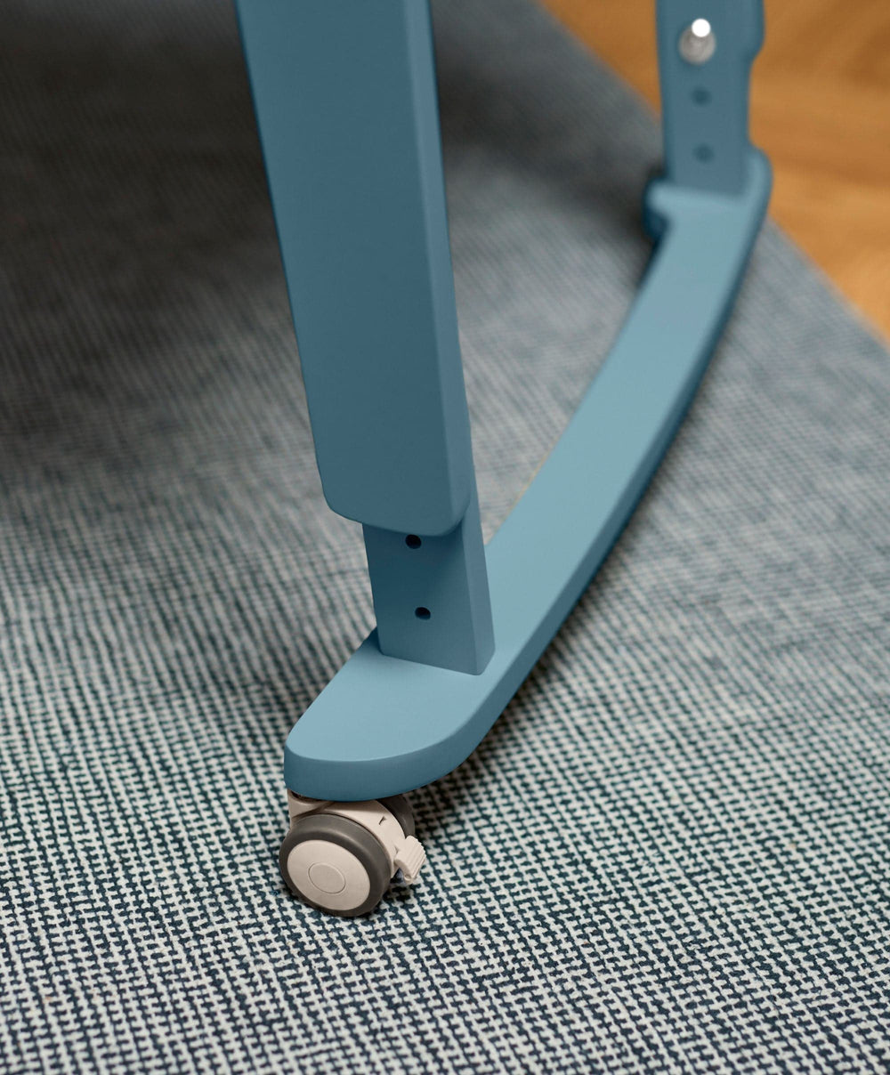 Snuz SnuzPod Studio Bedside Crib – Santorini Sky Blue