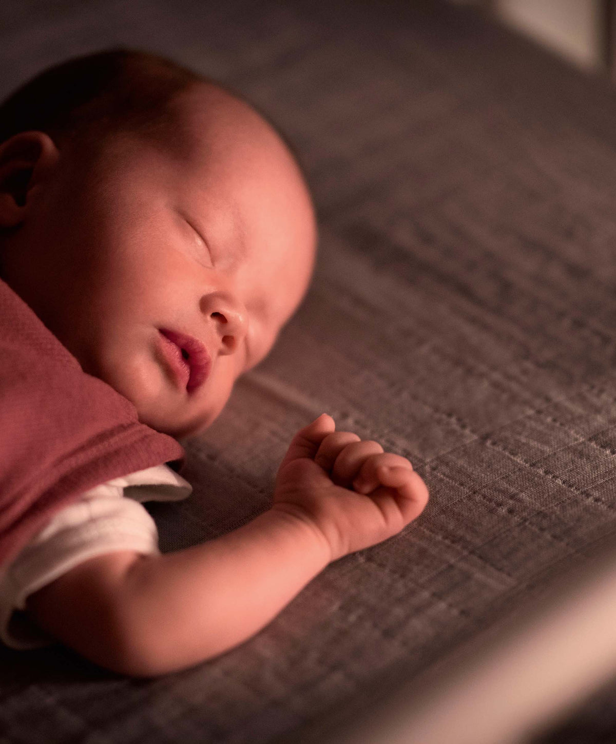 MaxiCosi Connected Home Soothe Night Light & Sound White Mamas