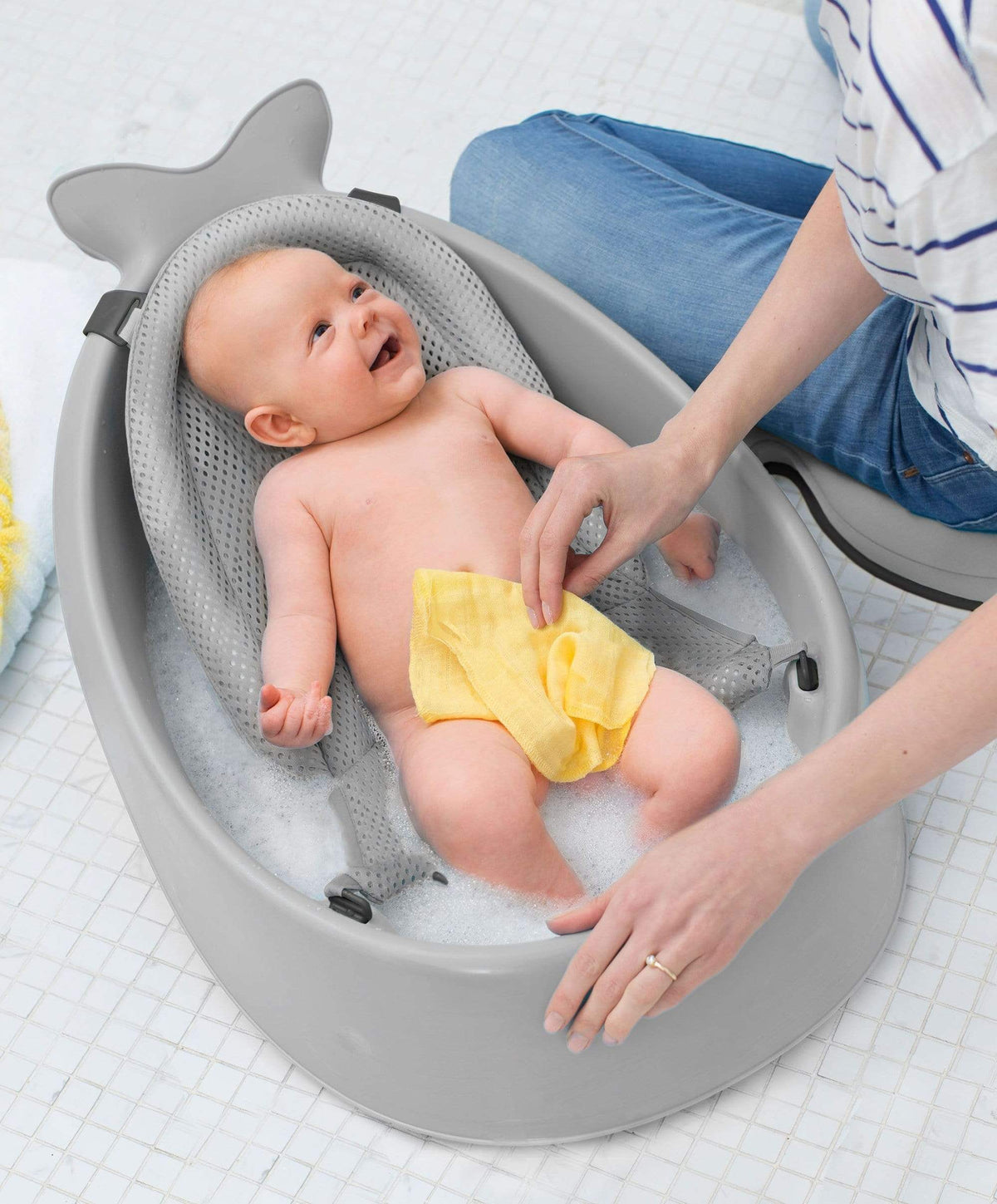 Moby 3 Stage Baby Bath - Grey